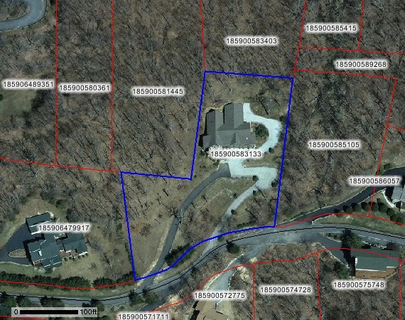 location at 363 fox run rd with circular mountain driveway